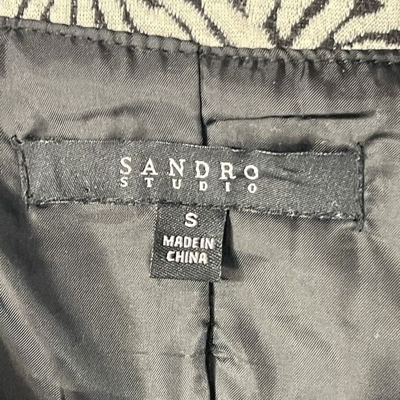 Sandro Studio Small Jacket Snaps Abstract Belted Long Sleeve Lined Ruffled - Picture 6 of 7